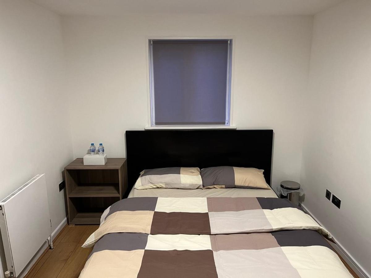 Three Bedroom House In Tooting By Star Apartments Londres Exterior foto
