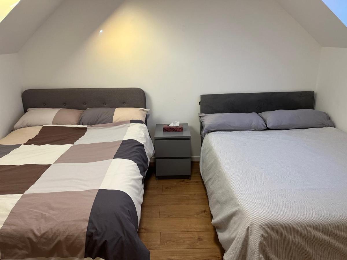 Three Bedroom House In Tooting By Star Apartments Londres Exterior foto