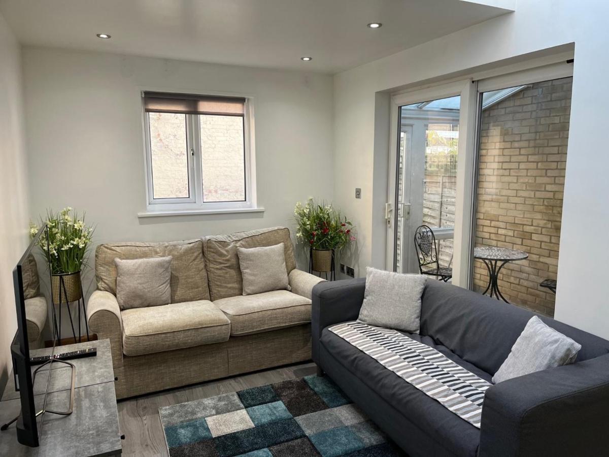 Three Bedroom House In Tooting By Star Apartments Londres Exterior foto