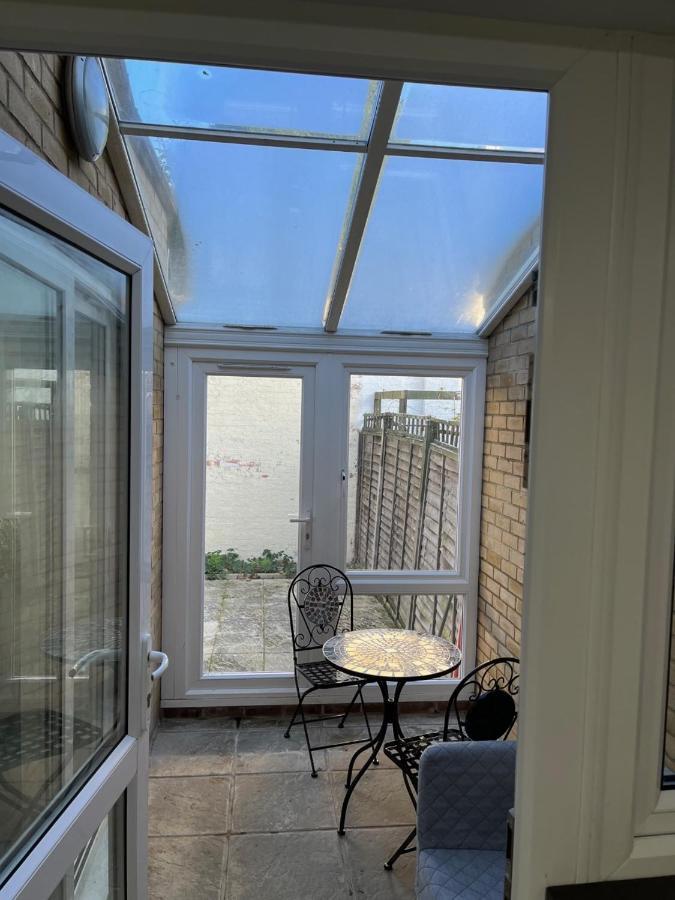 Three Bedroom House In Tooting By Star Apartments Londres Exterior foto